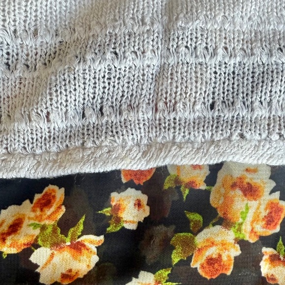 Peplum Crop Tank Top - Picture 8 of 11